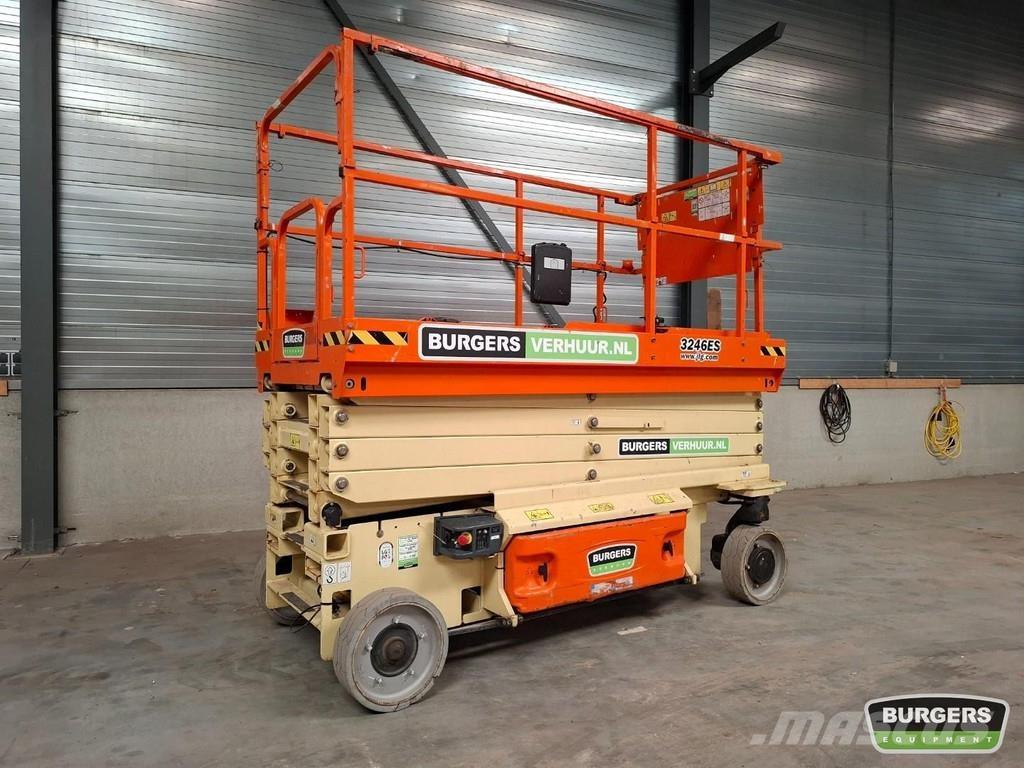 JLG 3246ES Makazaste platforme