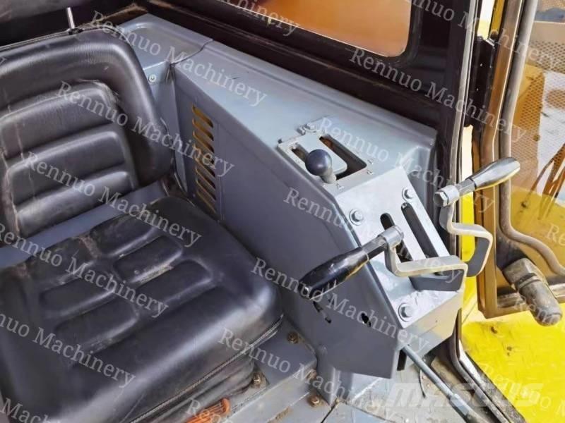 CAT D 8 R Buldožeri guseničari
