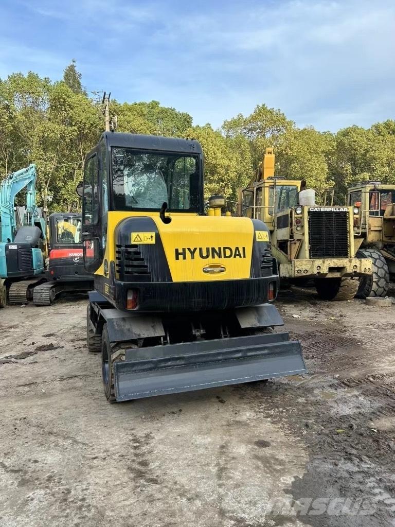 Hyundai 60 W-7 Bageri točkaši