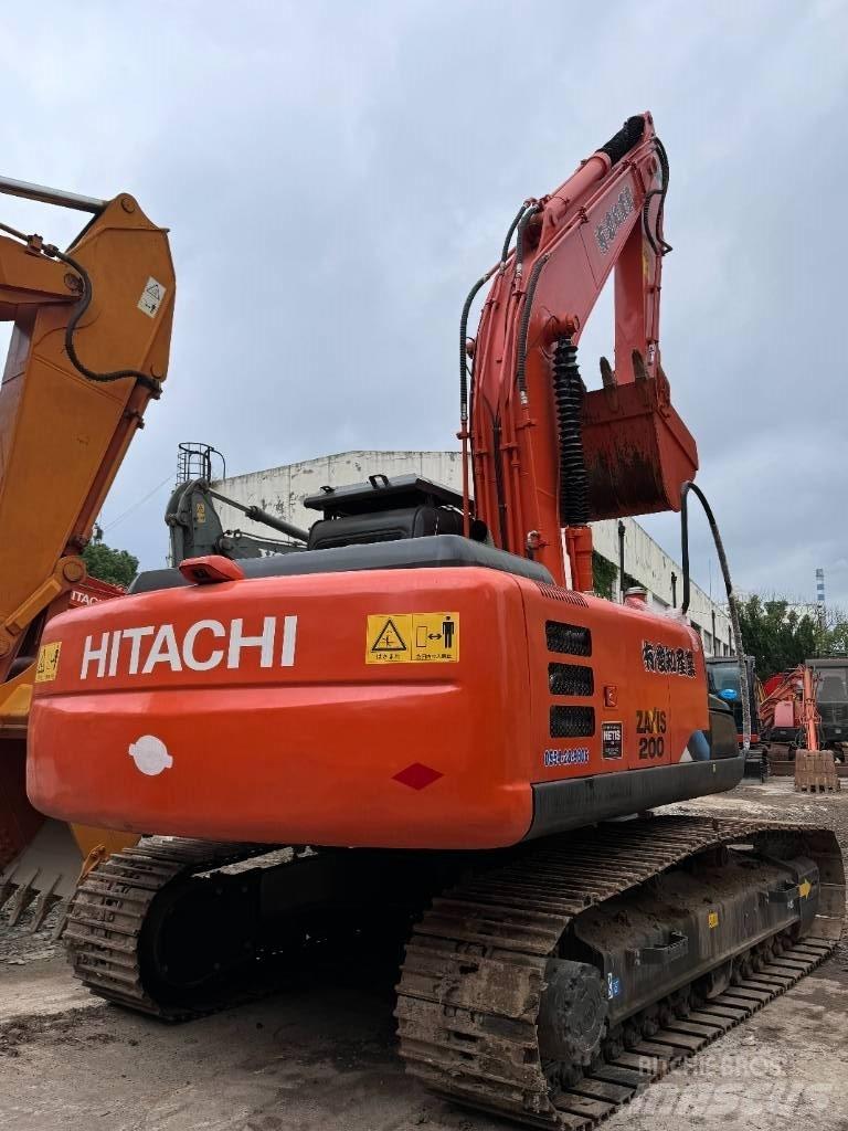 Hitachi ZX 200 Bageri guseničari