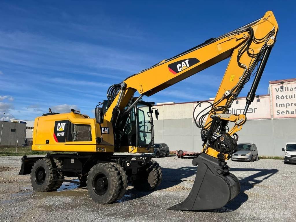 CAT M 318 F Bageri točkaši