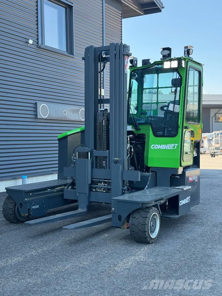 Combilift C 4000 ET Viljuškari sa 4-stranskim dohvatom