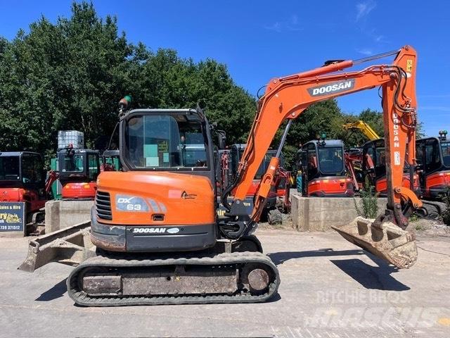 Doosan DX 63-3 Mini bageri < 7t