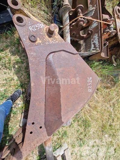 CASE 988 Kašike / Korpe