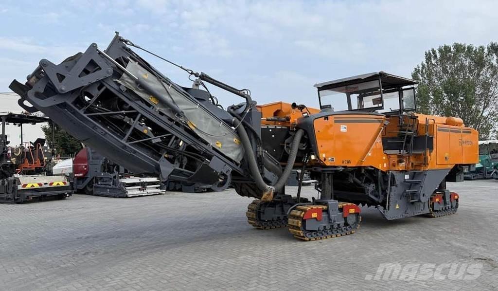 Wirtgen W 250i Freze za asfalt