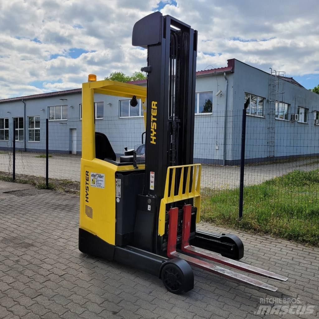 Hyster R 1.4 Viljuškari sa pomičnim stupom