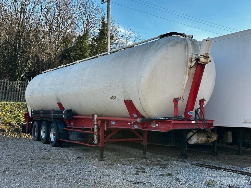 Spitzer SK 2463 CAL Poluprikolice cisterne