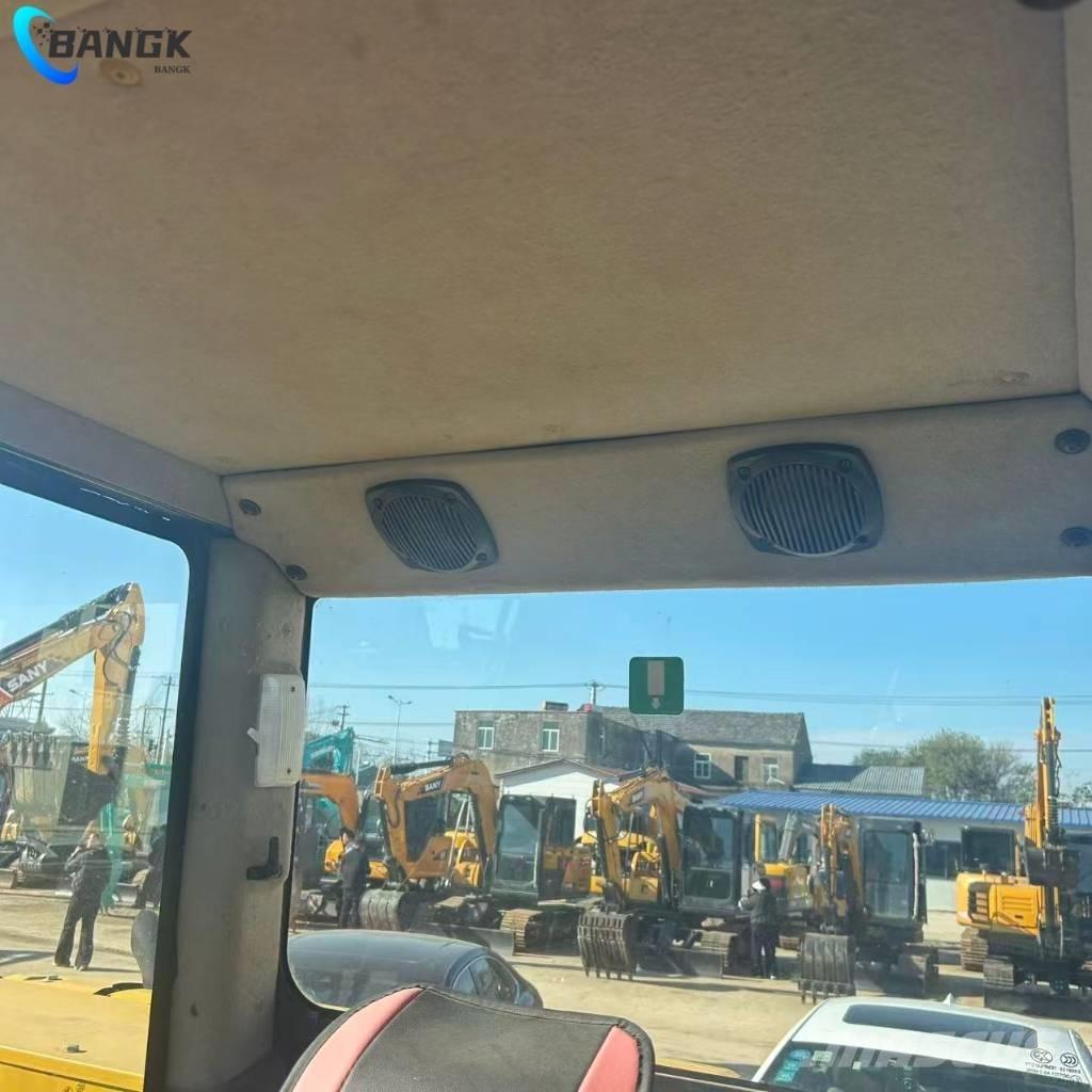 Komatsu PC 70-8 Bageri guseničari