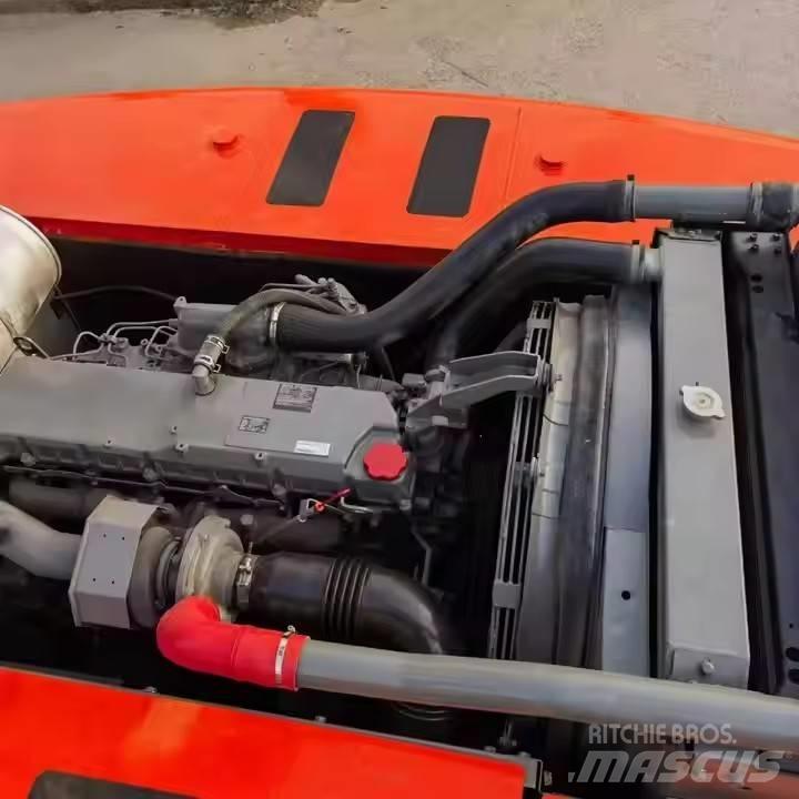 Hitachi ZX350 Bageri guseničari