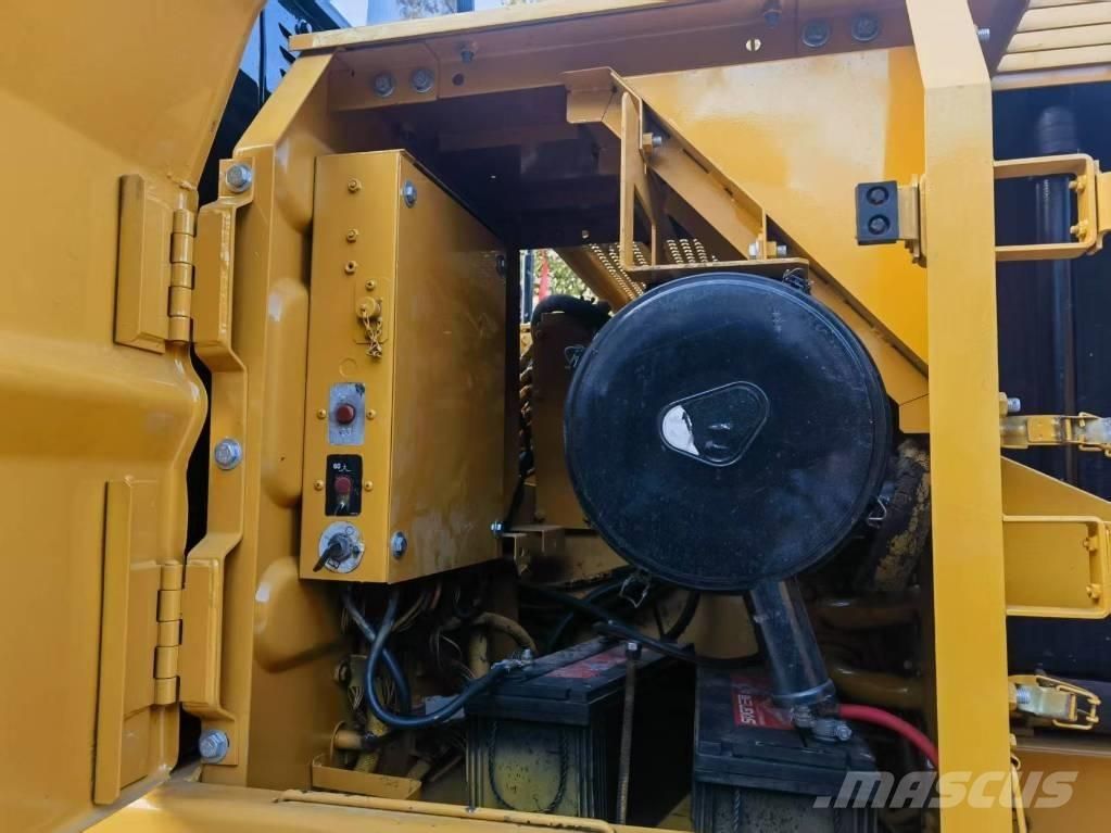 CAT 325 B Bageri guseničari