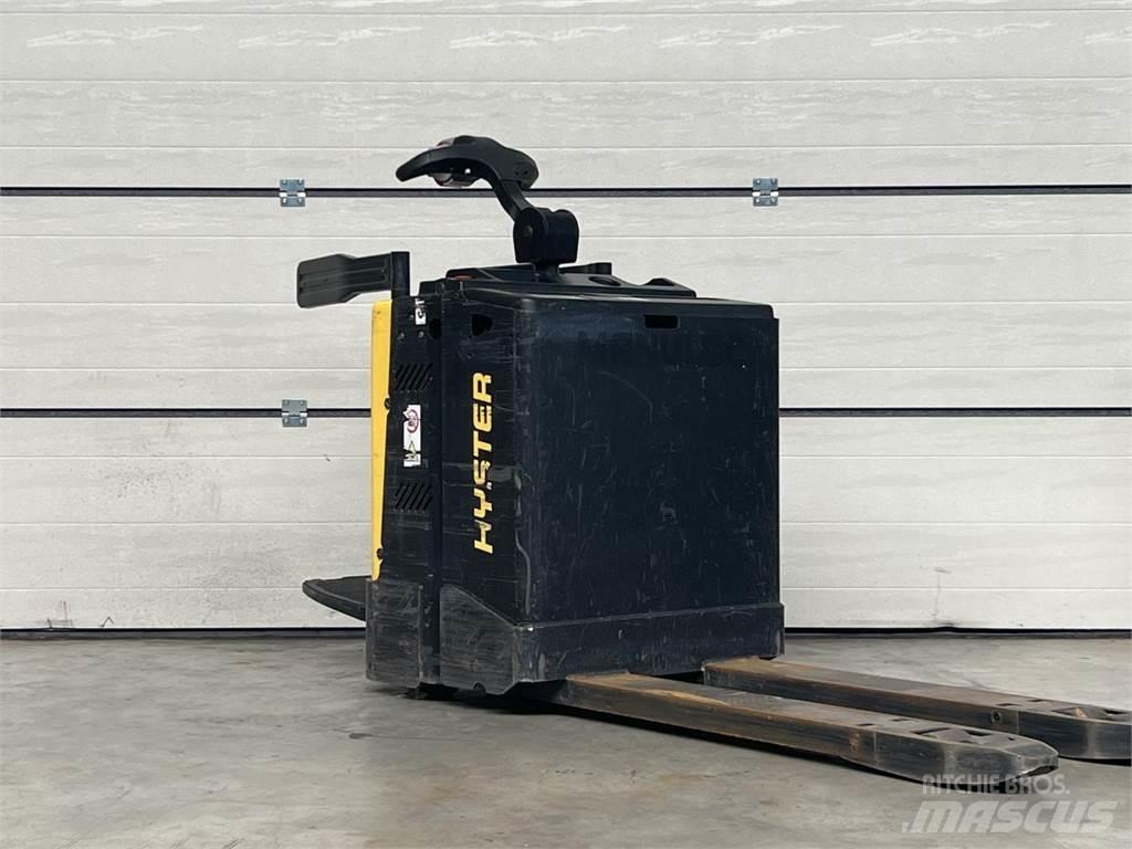 Hyster P2.0S Nisko podizni električni viljuškar