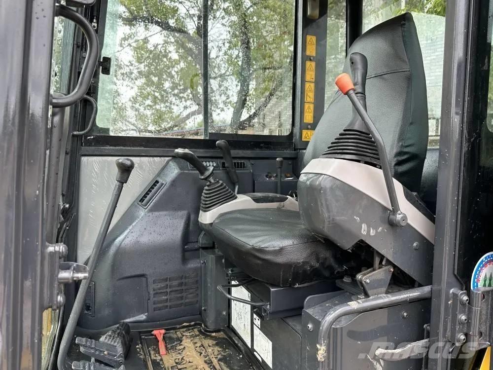 Komatsu PC 56-7 Mini bageri < 7t
