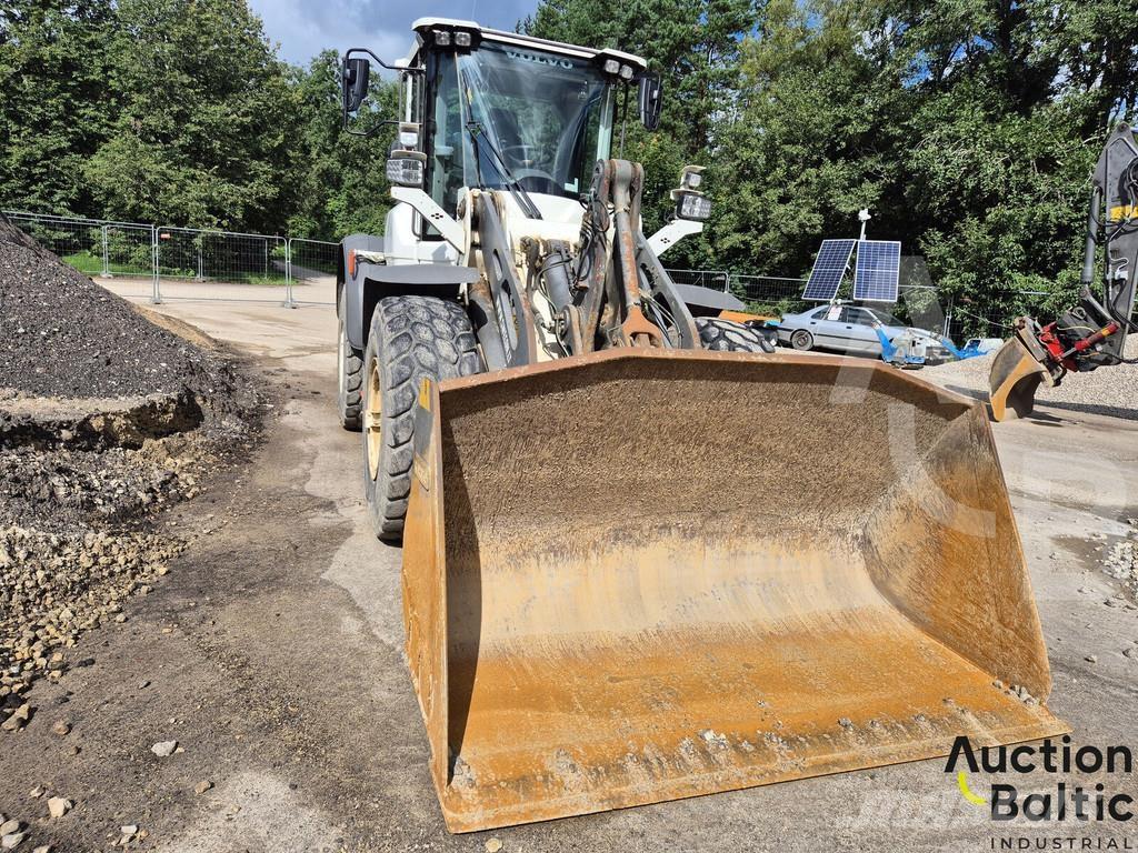 Volvo L 90 Utovarivači na točkove