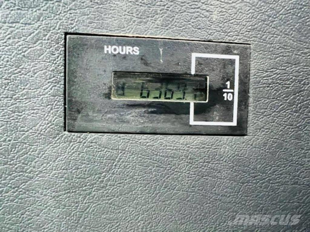 Hyundai 140W-9 Bageri točkaši