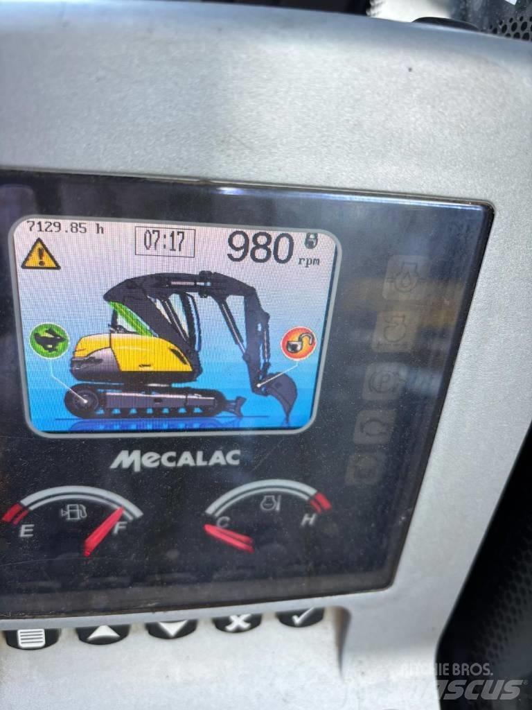 Mecalac 8 M CR Midi bageri 7t – 12t