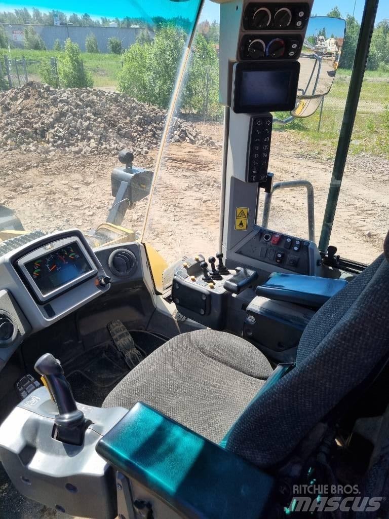 CAT 966 M Utovarivači na točkove