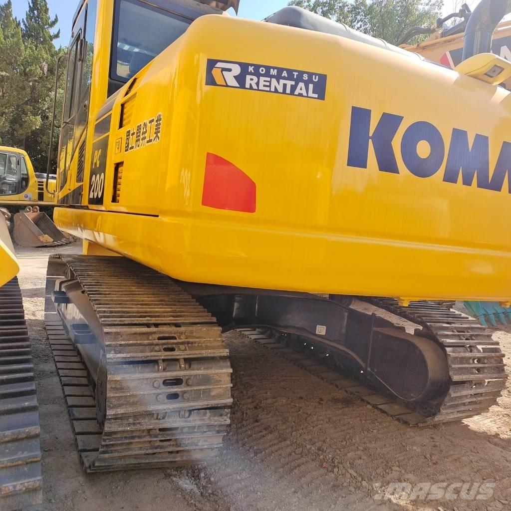 Komatsu PC 200 Bageri guseničari