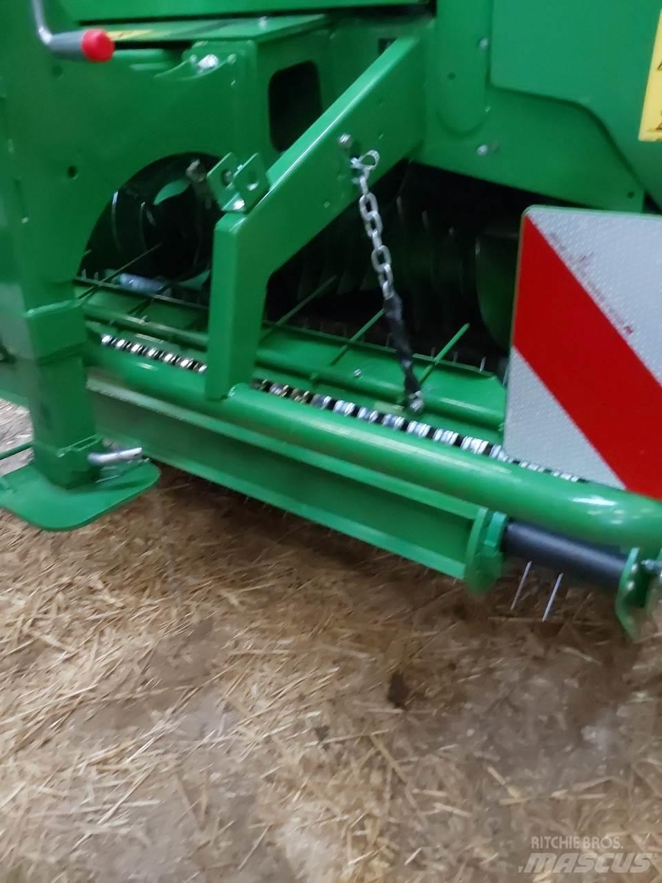 John Deere V 451 M Prese/balirke za rolo bale