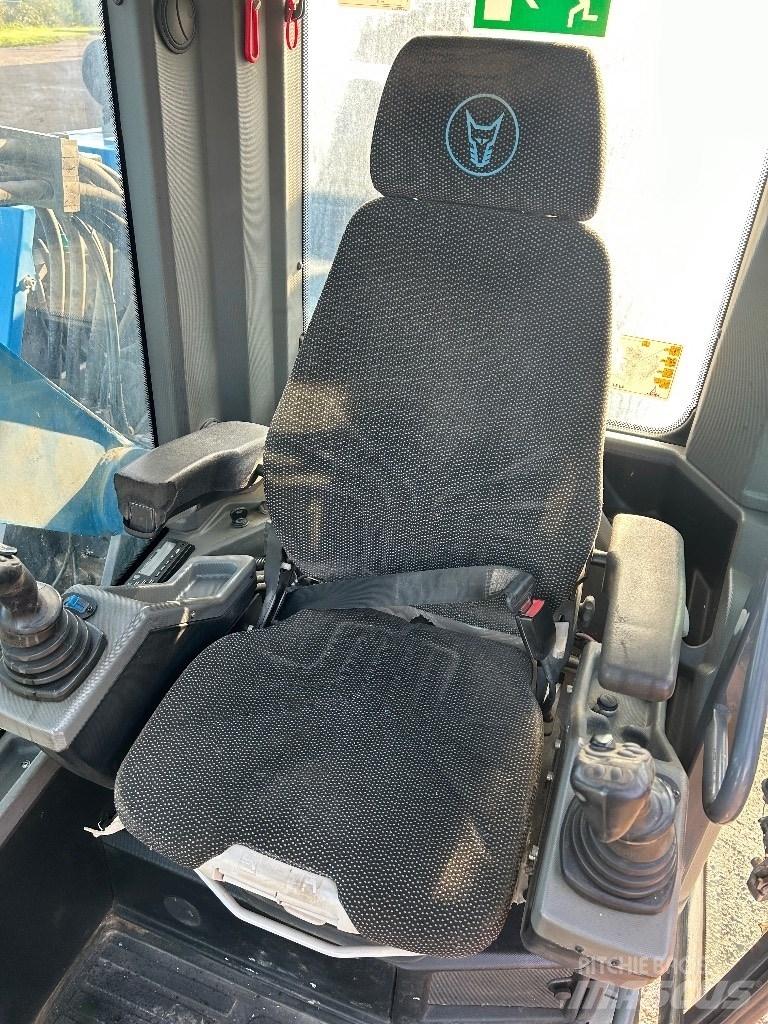 Fuchs MHL 320 T4F Bageri za prenos primarnih/sekundarnih sirovina
