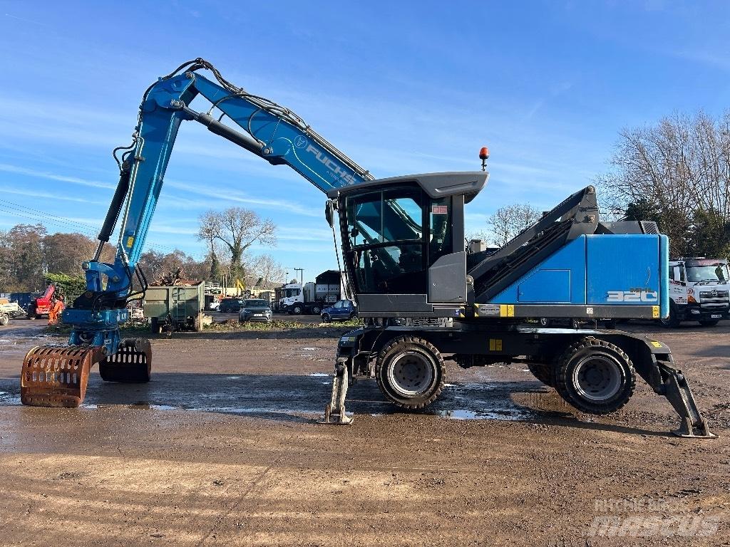 Fuchs MHL 320 T4F Bageri za prenos primarnih/sekundarnih sirovina