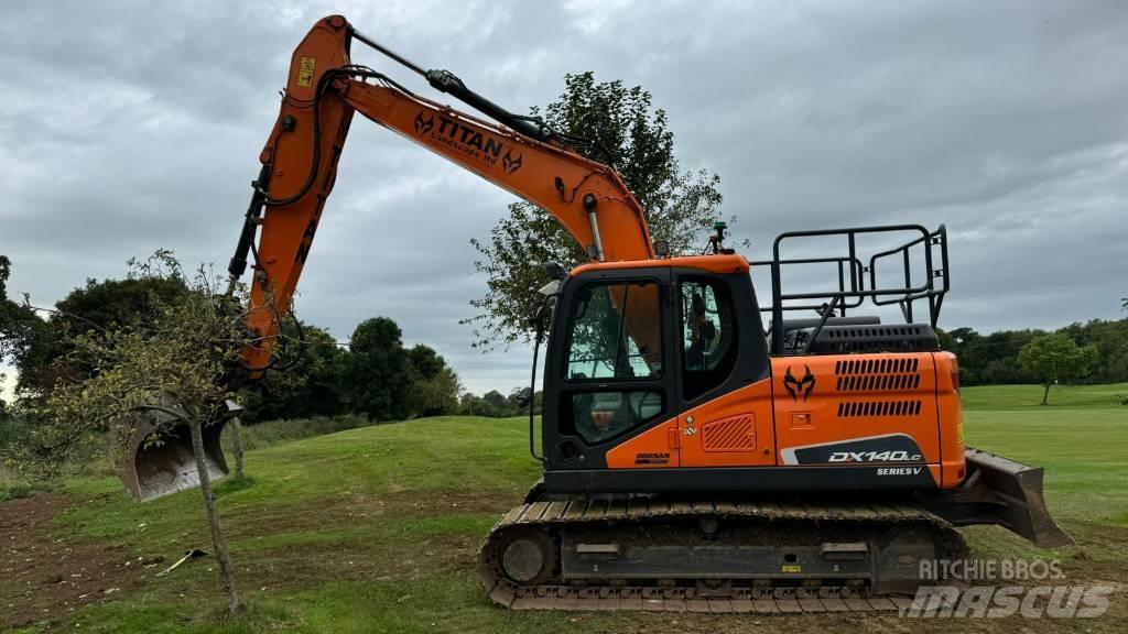 Doosan DX140LC-5 Bageri guseničari