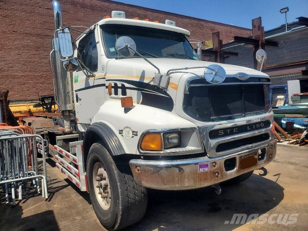 Sterling LT 9500 Kamioni za podizanje kablova