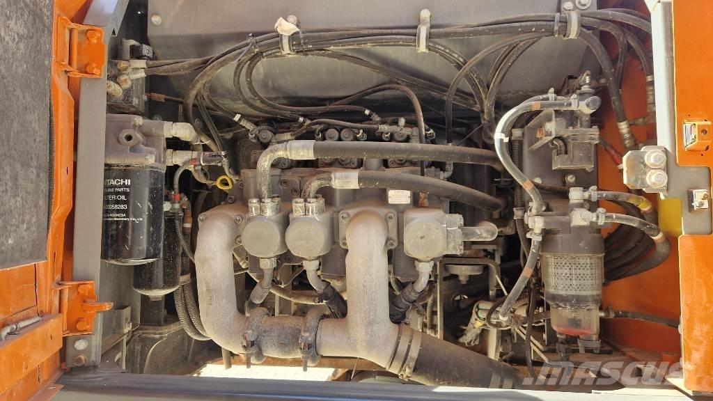 Hitachi ZX 300 LC-7 Bageri guseničari