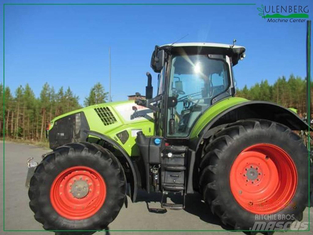 CLAAS Axion 810 Traktori