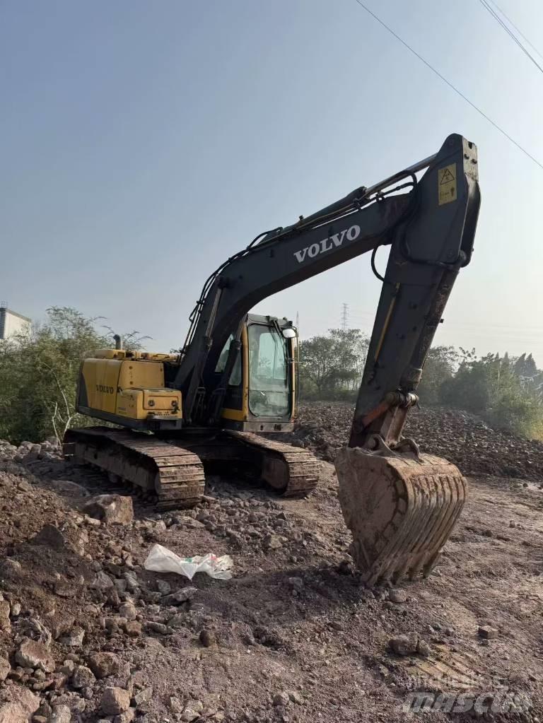 Volvo EC140B Bageri guseničari