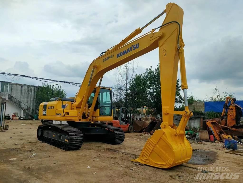 Komatsu PC 220-7 Bageri guseničari