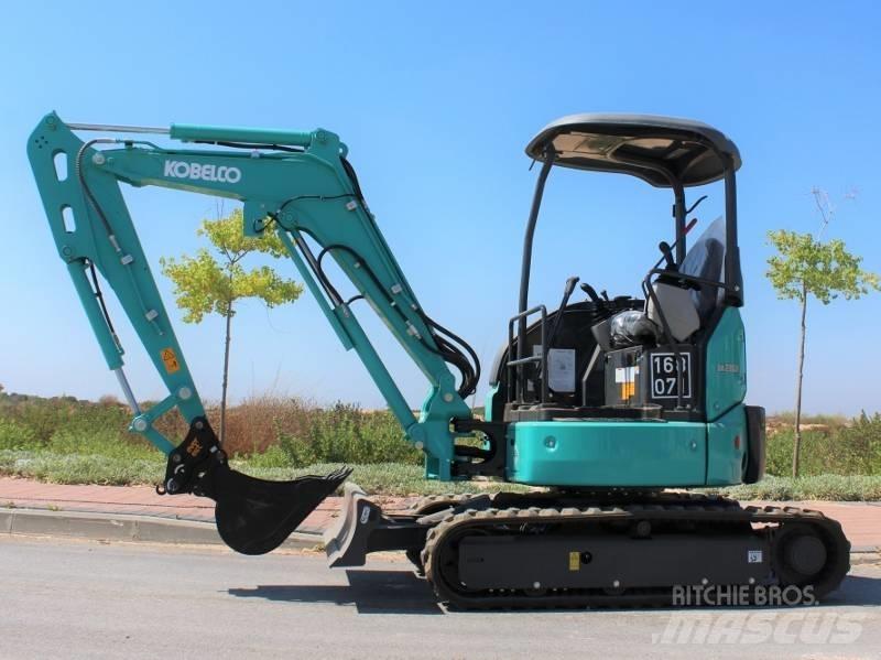 Kobelco SK28SR-6E Mini bageri < 7t