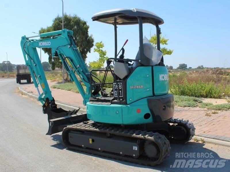 Kobelco SK28SR-6E Mini bageri < 7t