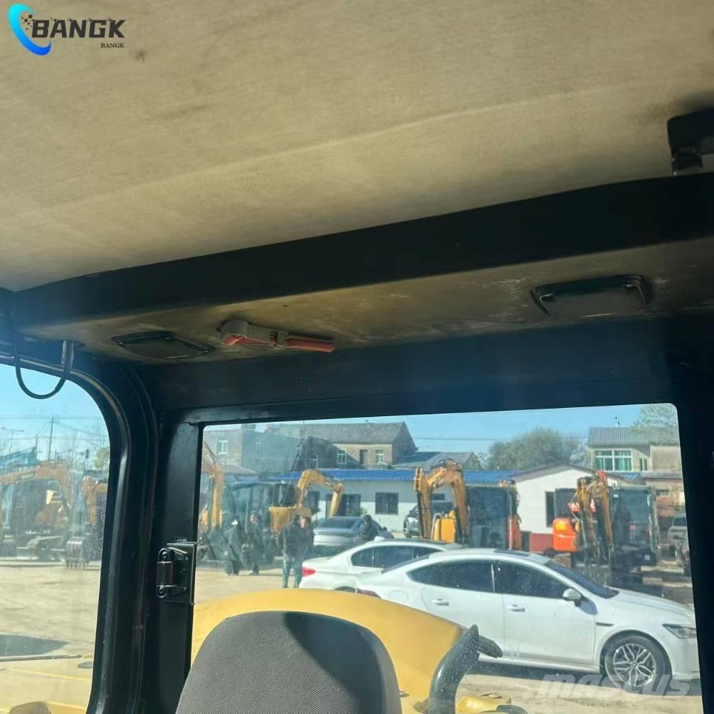 CAT 307E2 Bageri guseničari