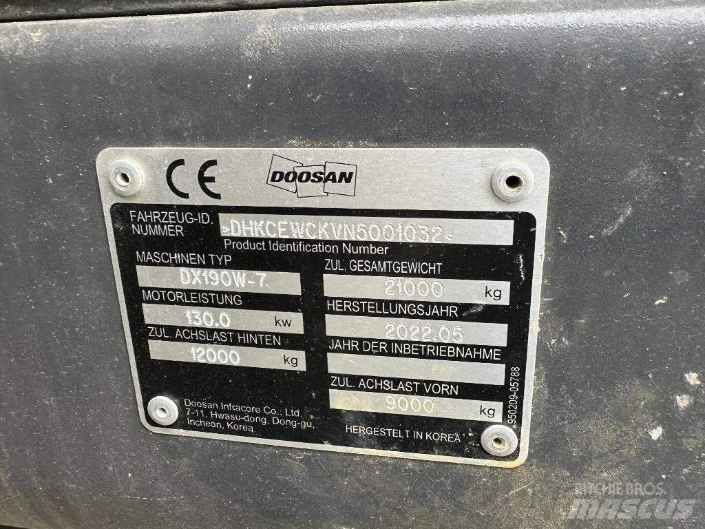 Doosan DX 190 W-7 Bageri točkaši