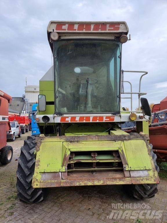 CLAAS 68s Kombajni