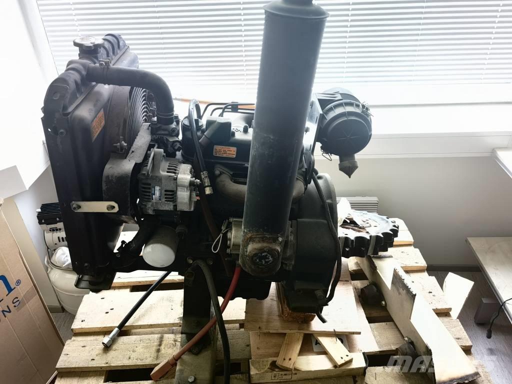 Kubota D905, D902 Kargo motori
