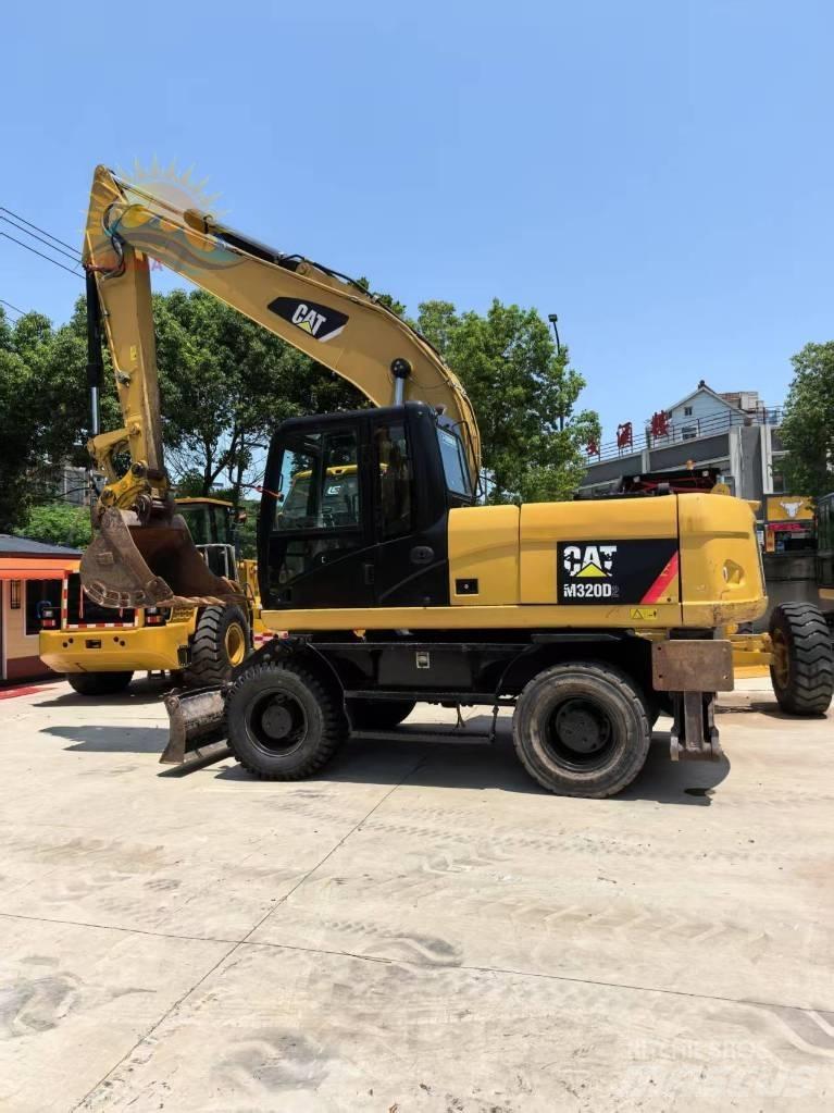 CAT M 315 D2 Bageri točkaši