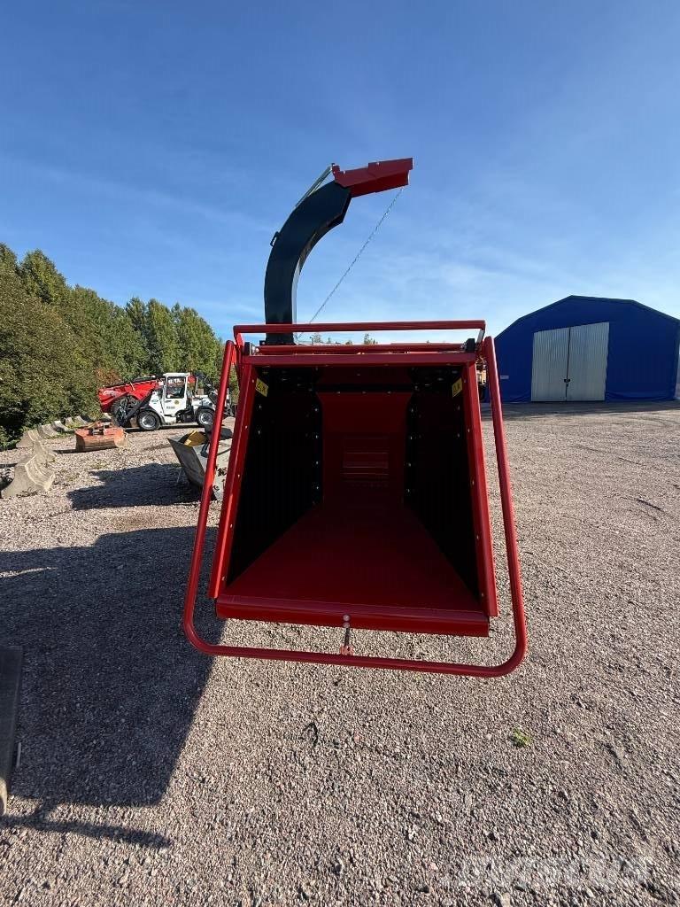 Farmi Forest CH27 Manji traktori