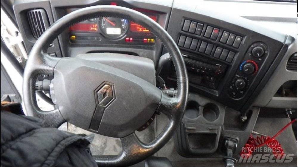 Renault D 210 Kamioni za prevoz pića