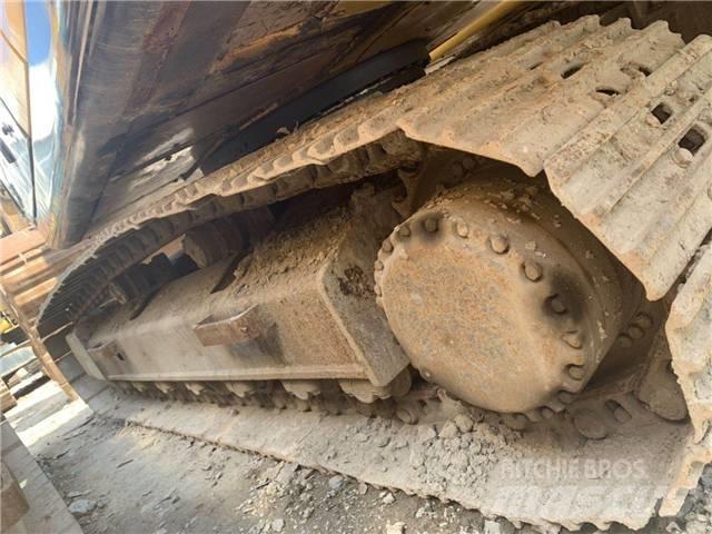 Hyundai R215-7 Bageri guseničari