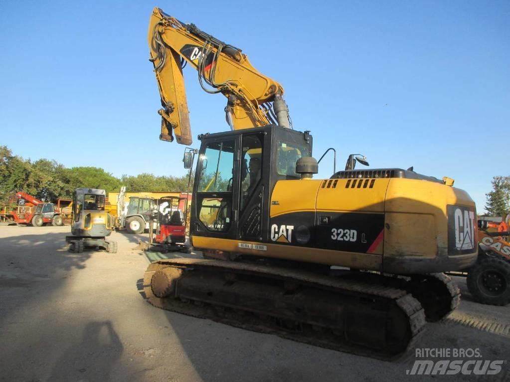 CAT 323 D L Bageri guseničari