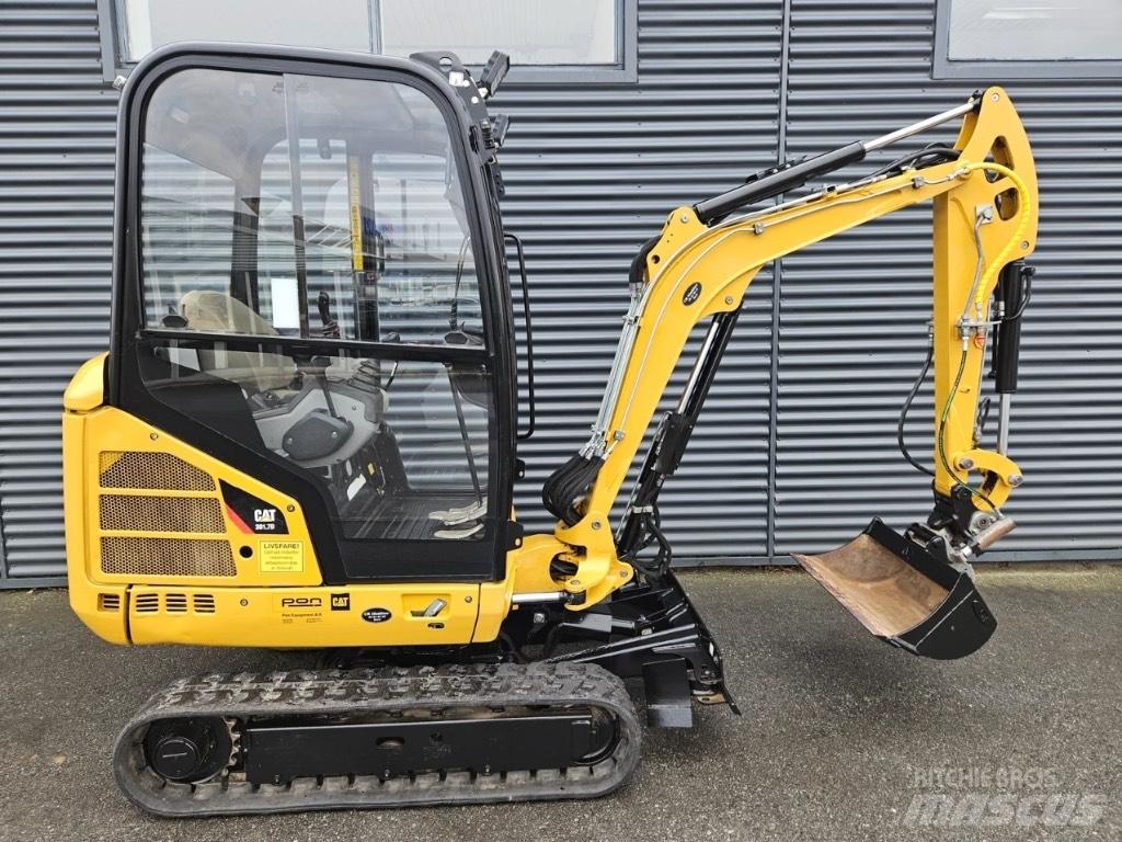 CAT 301.7 D Mini bageri < 7t