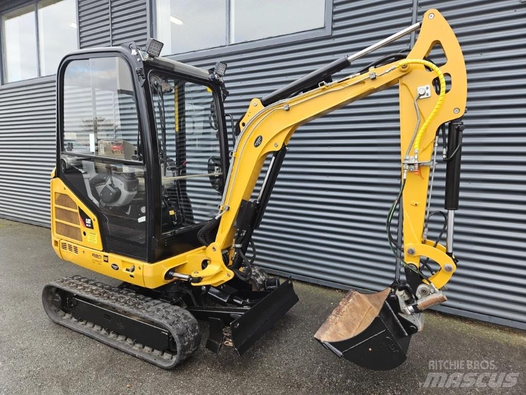 CAT 301.7 D Mini bageri < 7t