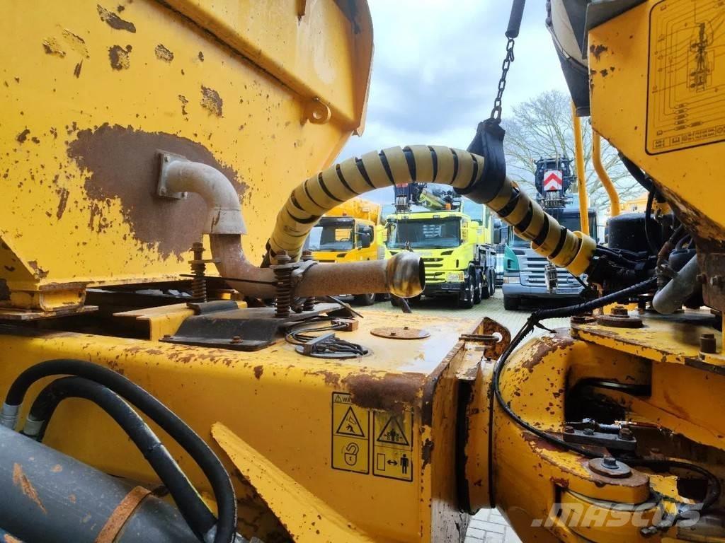 Volvo A35D 6x6 Zglobni damperi