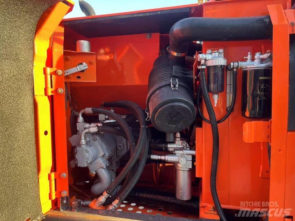 Hitachi ZX 70 Bageri guseničari