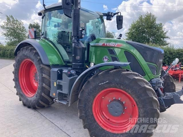 Fendt 720 Vario Traktori