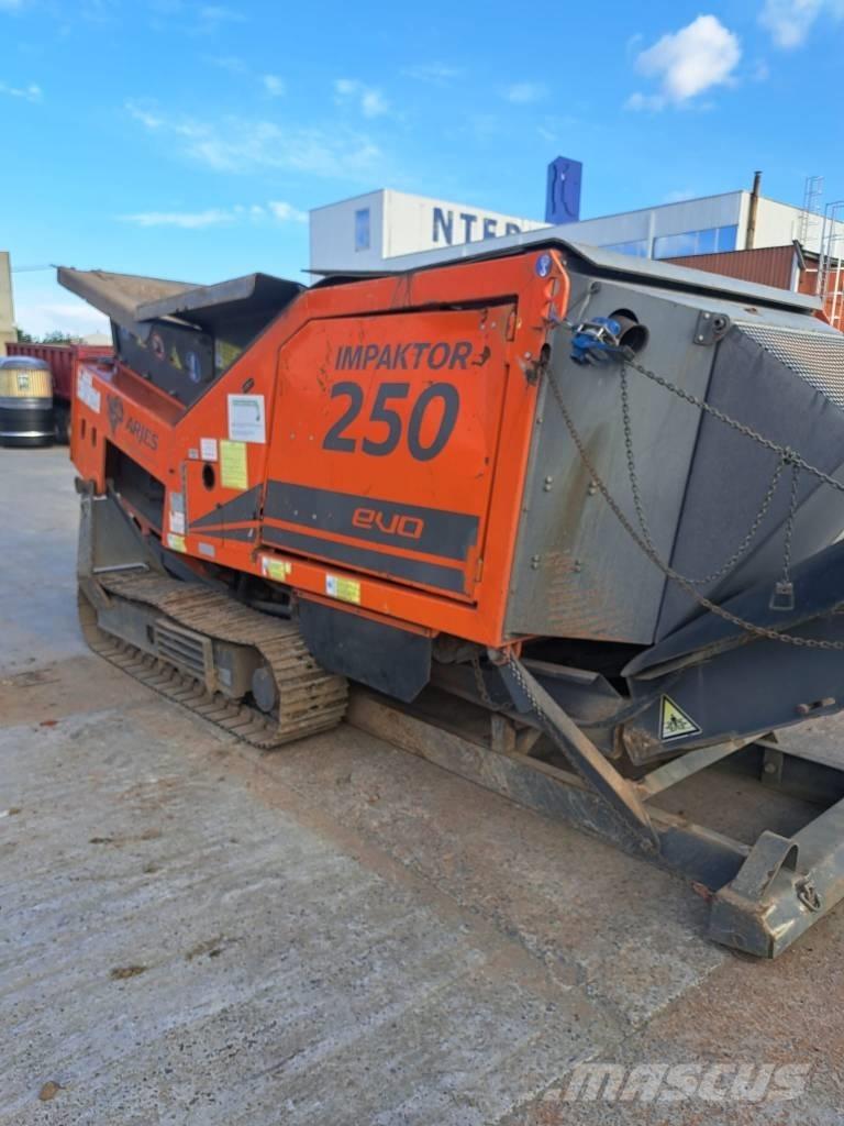 Arjes 250 Impaktor Mašine za uništavanje otpada