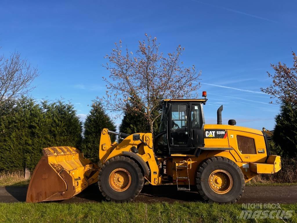 CAT 938M Utovarivači na točkove