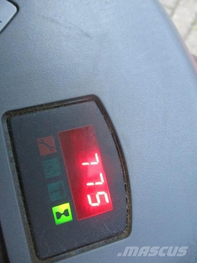 BT LWE 160 Nisko podizni električni viljuškar