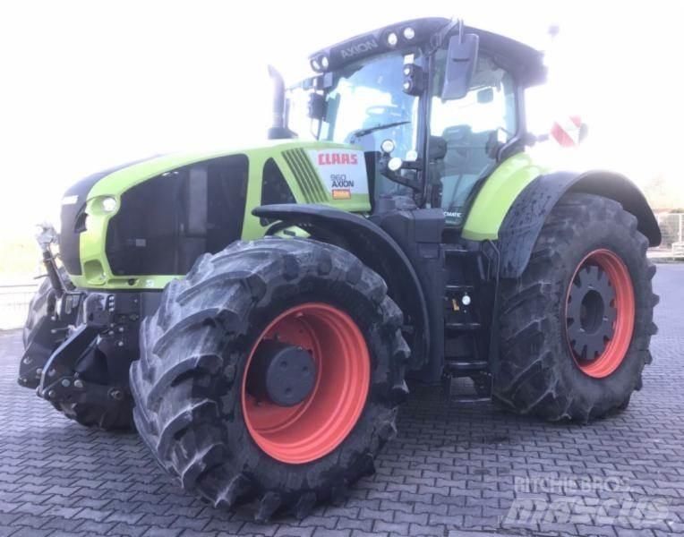CLAAS AXION 960 Traktori
